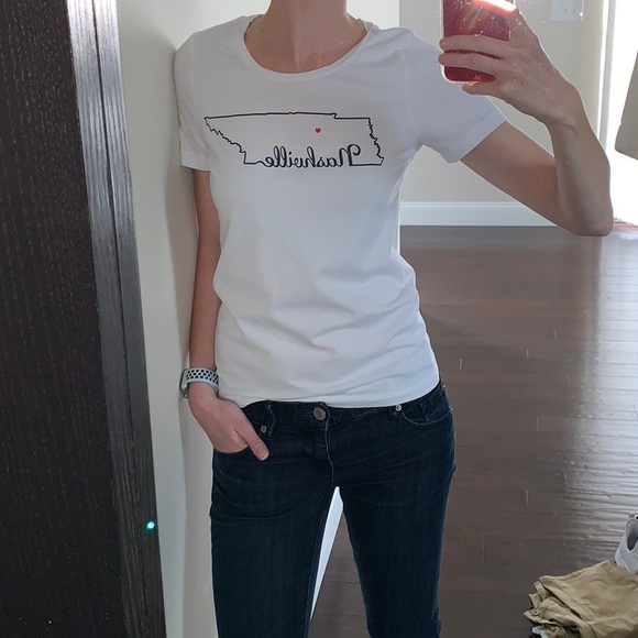 Draper James Nashville Tshirt - Picture 7 of 7